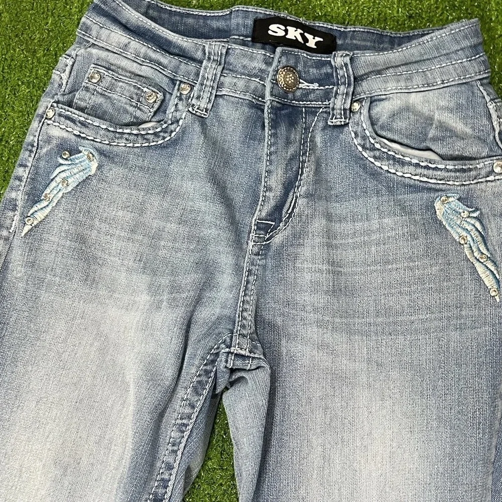 Sky Premium Collection Jeans SZ 5/6 Heart Wings Pocket Embroidered Y2K Vtg Flare - Picture 4 of 10